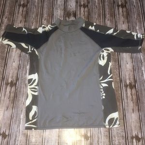 Boys size 10-12 Land's End Swim shirt